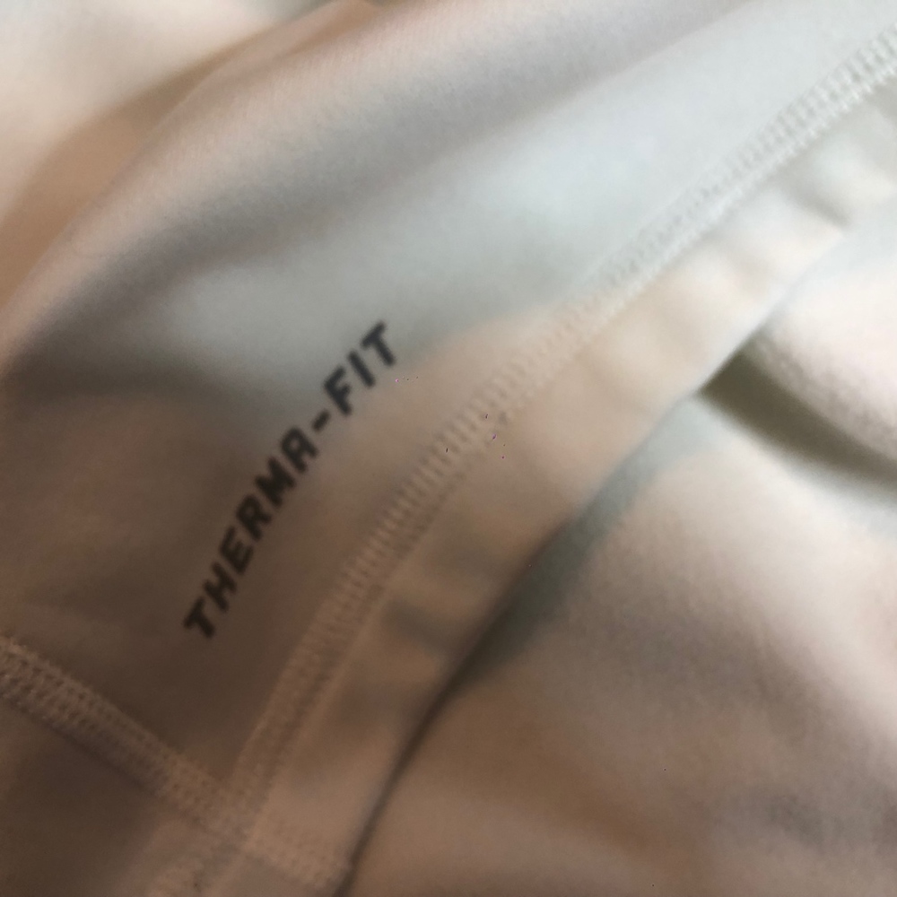 Nike Pro Large Therma-Fit Shirt - Picture 5 of 8